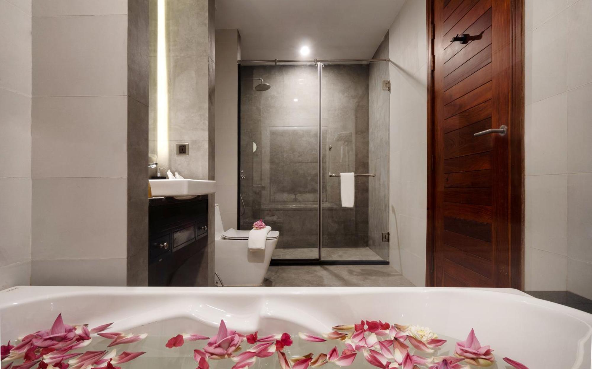 Koulen Central Hotel Сиемрип Экстерьер фото